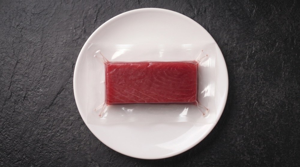 Thon Saku Block sushi / tataki