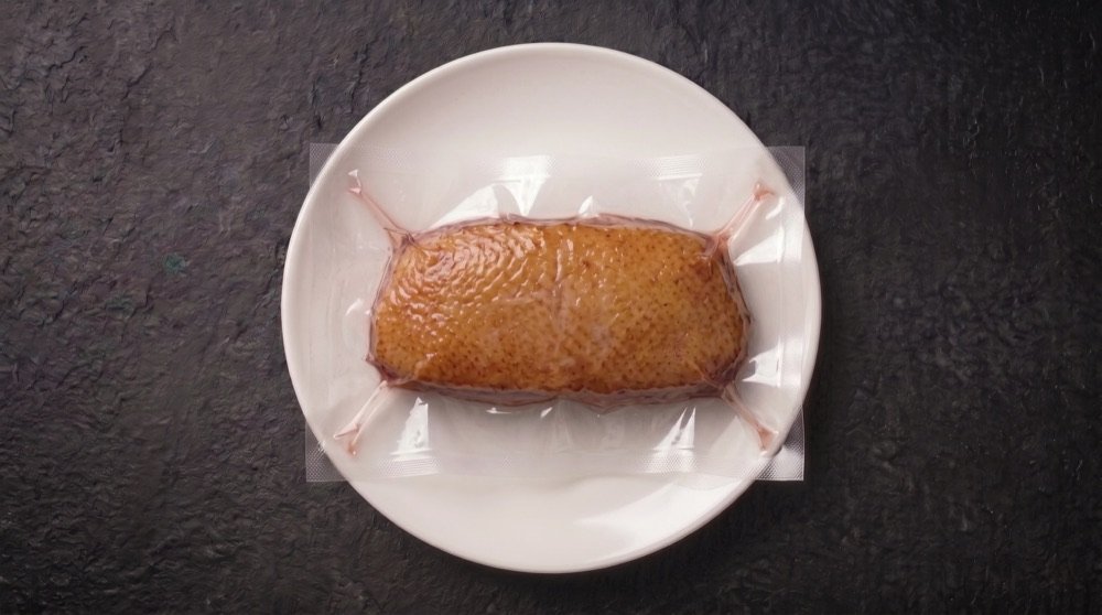 Poitrines de canard désossées fumées